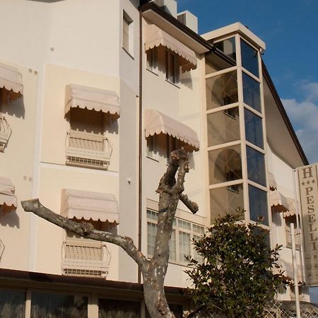 Hotel Peselli Marina di Massa Esterno foto